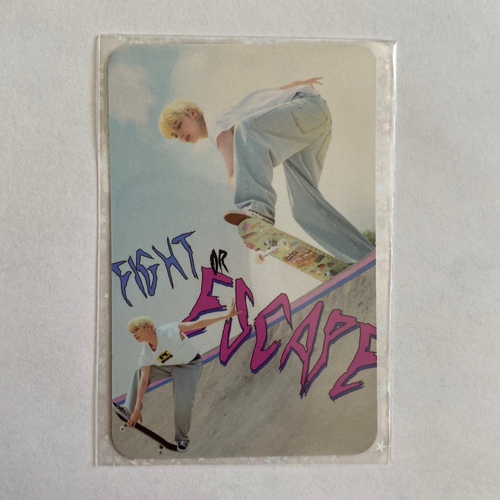 TXT HUENING KAI PRE ORDER BENEFIT PHOTOCARD